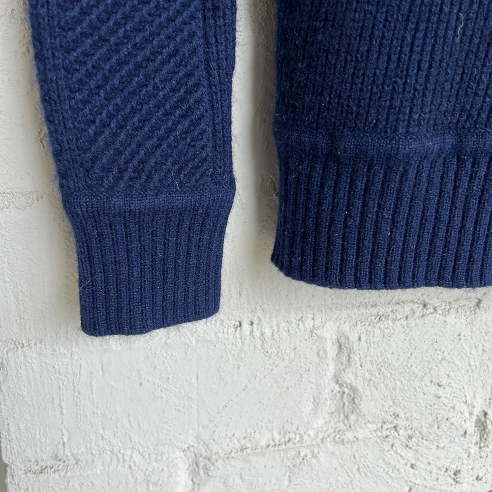 Athleta Navy Wool/Cashmere Relaxed Fit Pullover Sweater Size XXS - Picture 5 of 12